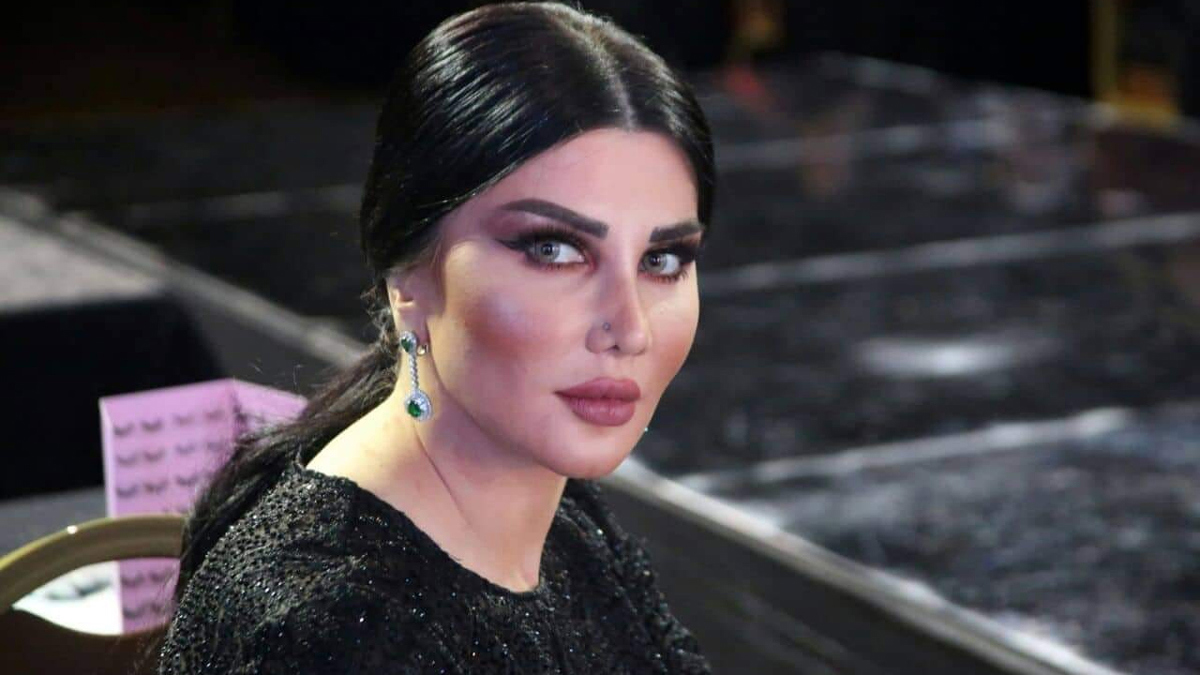 جيني إسبر: تعرضت للخيانة.. وابنتي مسلمة وتم تعميدها بالكنيسة