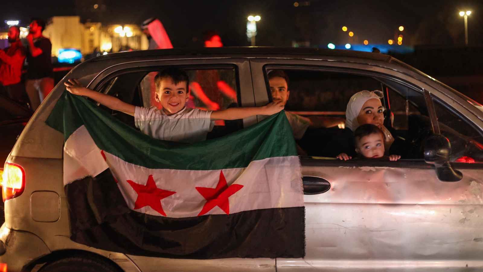 قرار "فوري" من وزارة الخزانة الأمريكية بتخفيف العقوبات عن سوريا