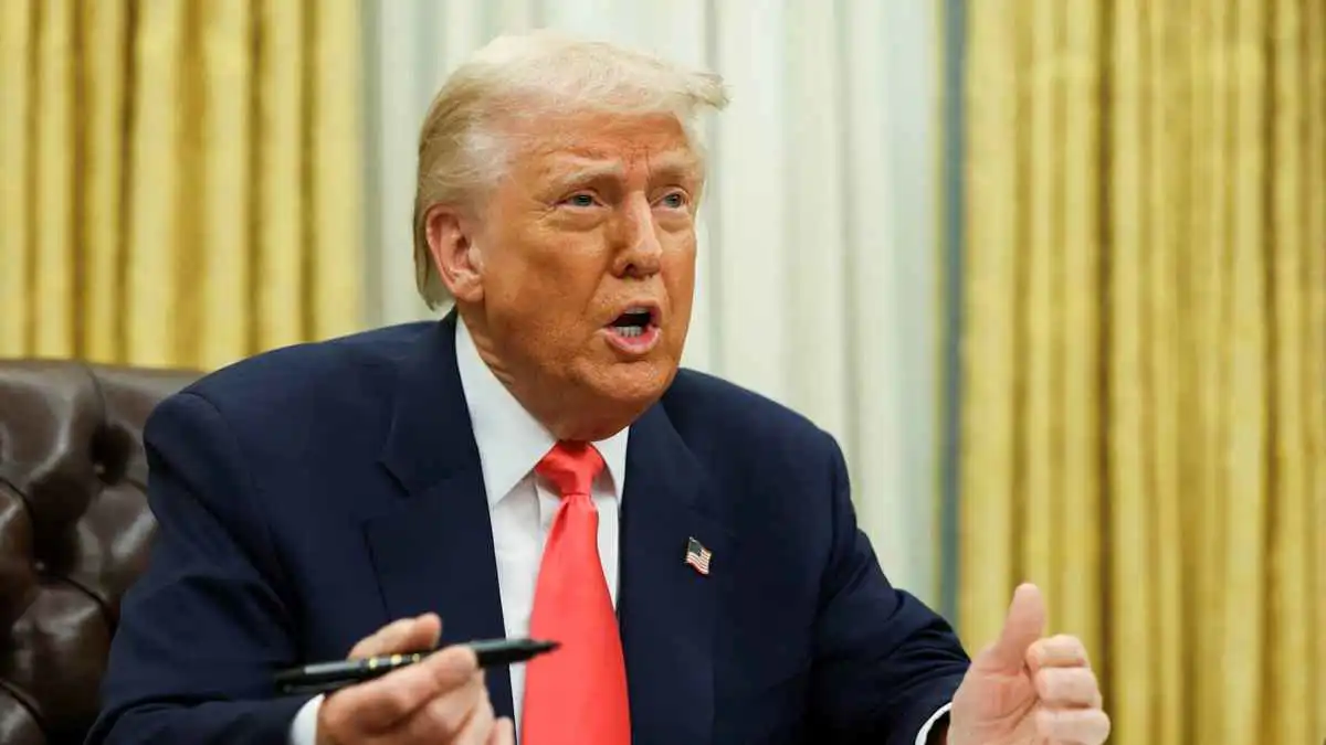 ترامب يعلن تمديد وقف إطلاق النار مع إيران