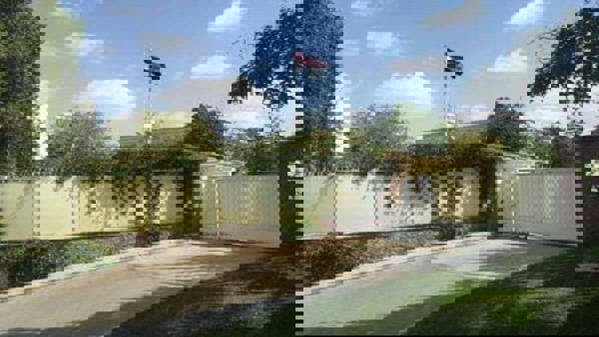 العراق يغلق سفارته في تركيا مؤقتًا بسبب "كورونا"