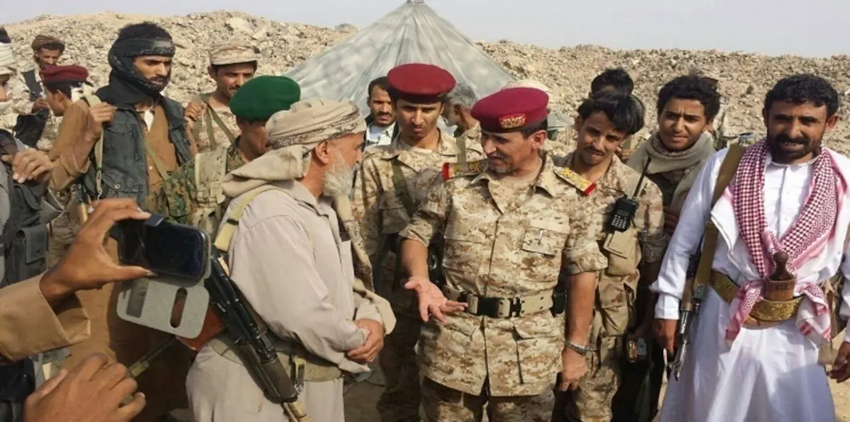 بالصور.. أهالي مأرب اليمنية يودّعون الشدادي بموكب جنائزي مهيب