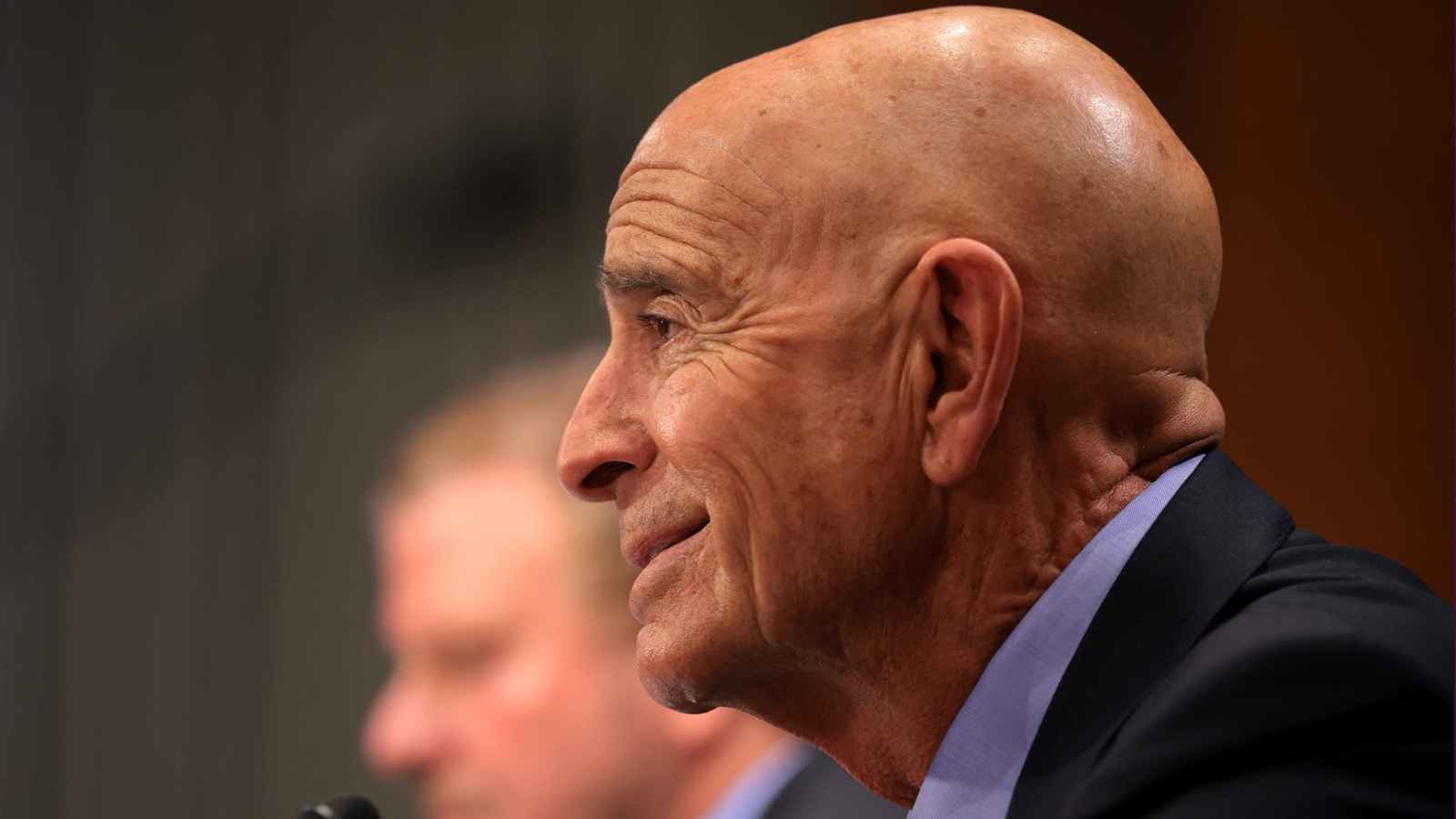 أكراد أم سوريون.. باراك يضع "قسد" أمام خيار حاسم