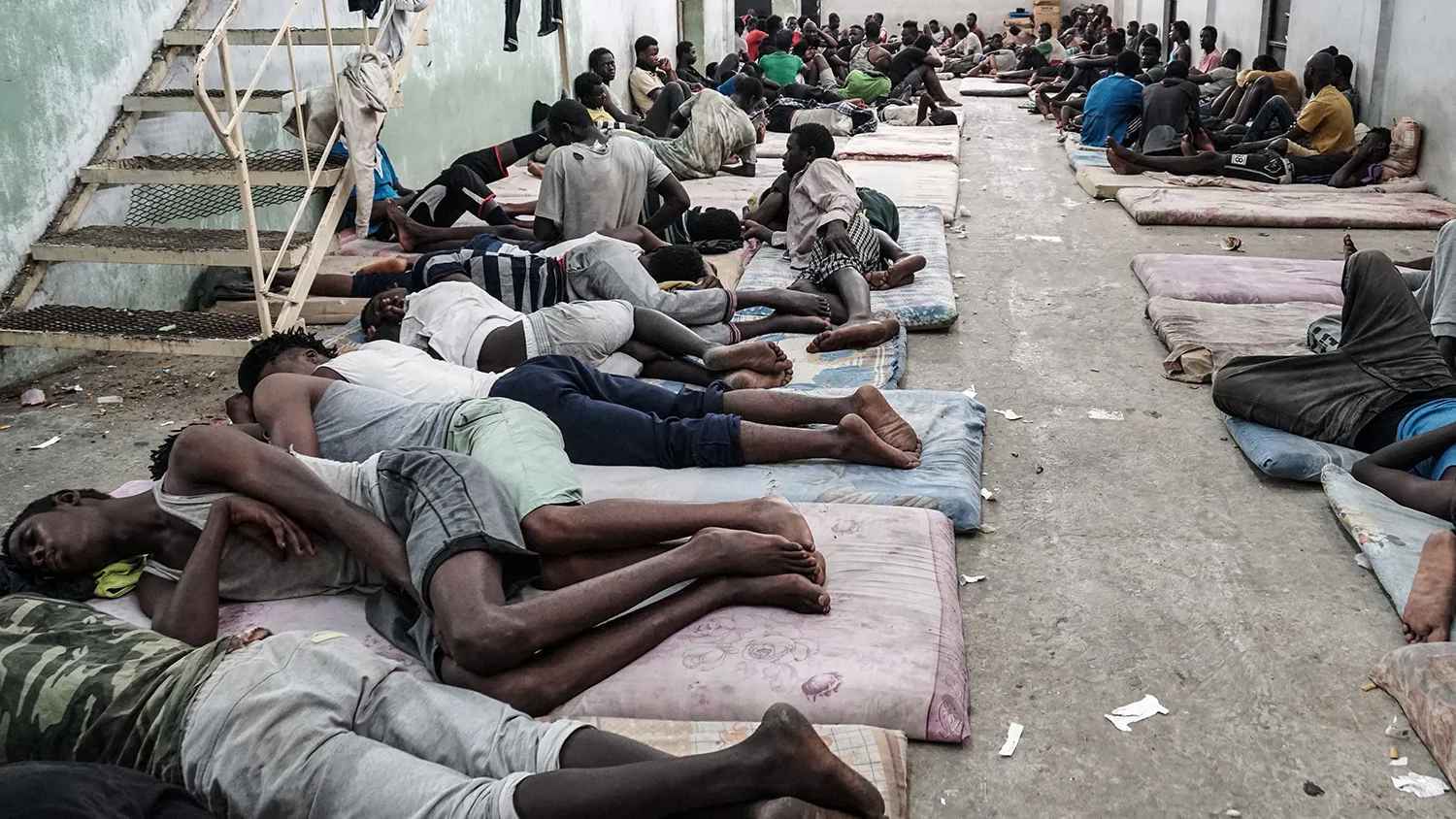 بعد "فيديو الكفرة".. هل فشلت ليبيا في مواجهة الاتجار بالمهاجرين؟