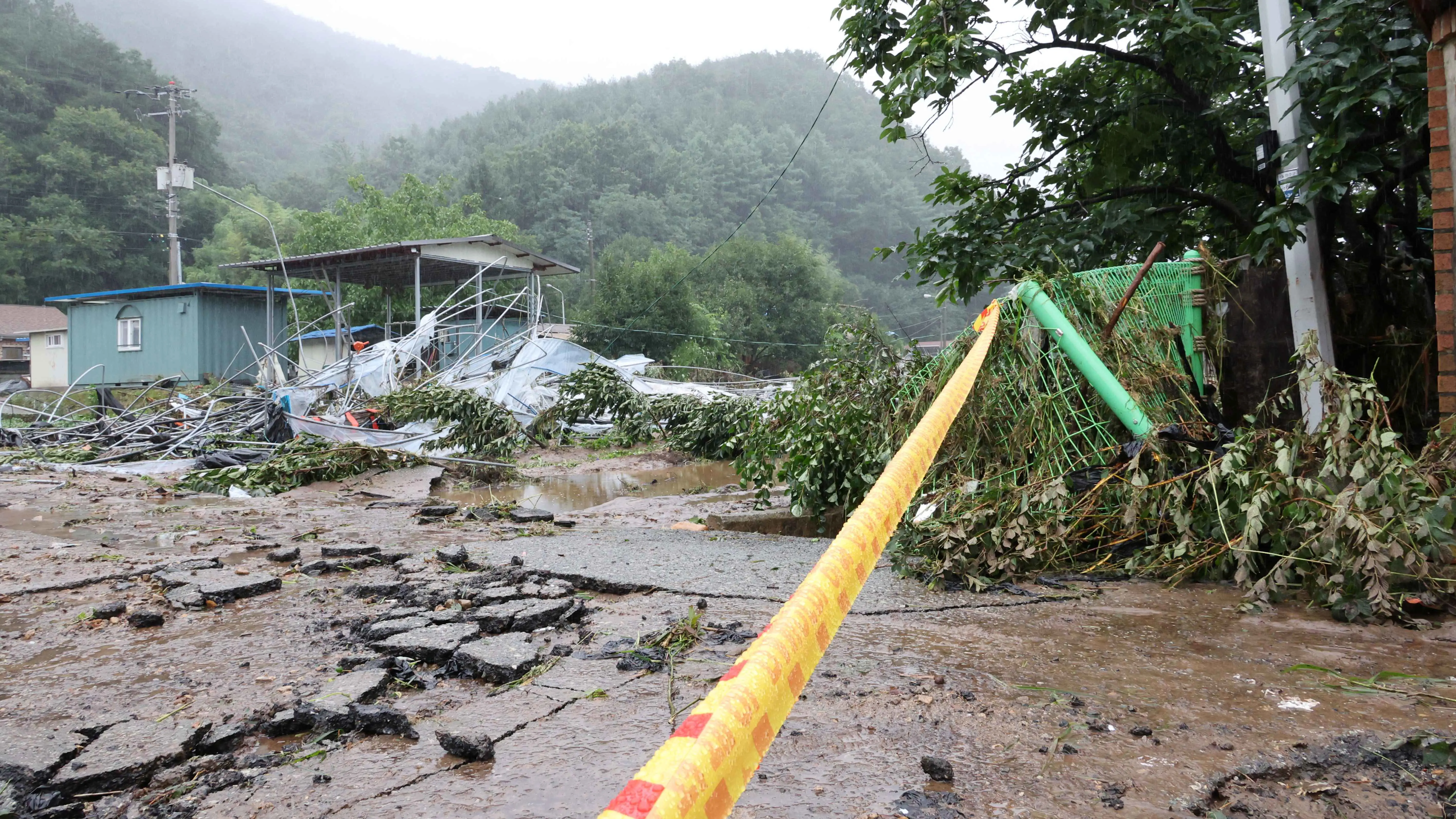 زلزال بقوة 6.7 درجة يضرب جزيرة "مينداناو" في الفلبين