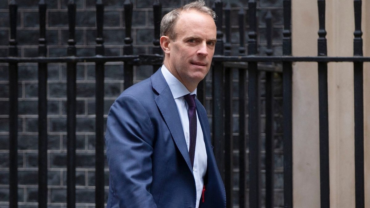 ردود فعل غاضبة ضد بيلاروسيا بشأن تحويل مسار طائرة "رايان اير"