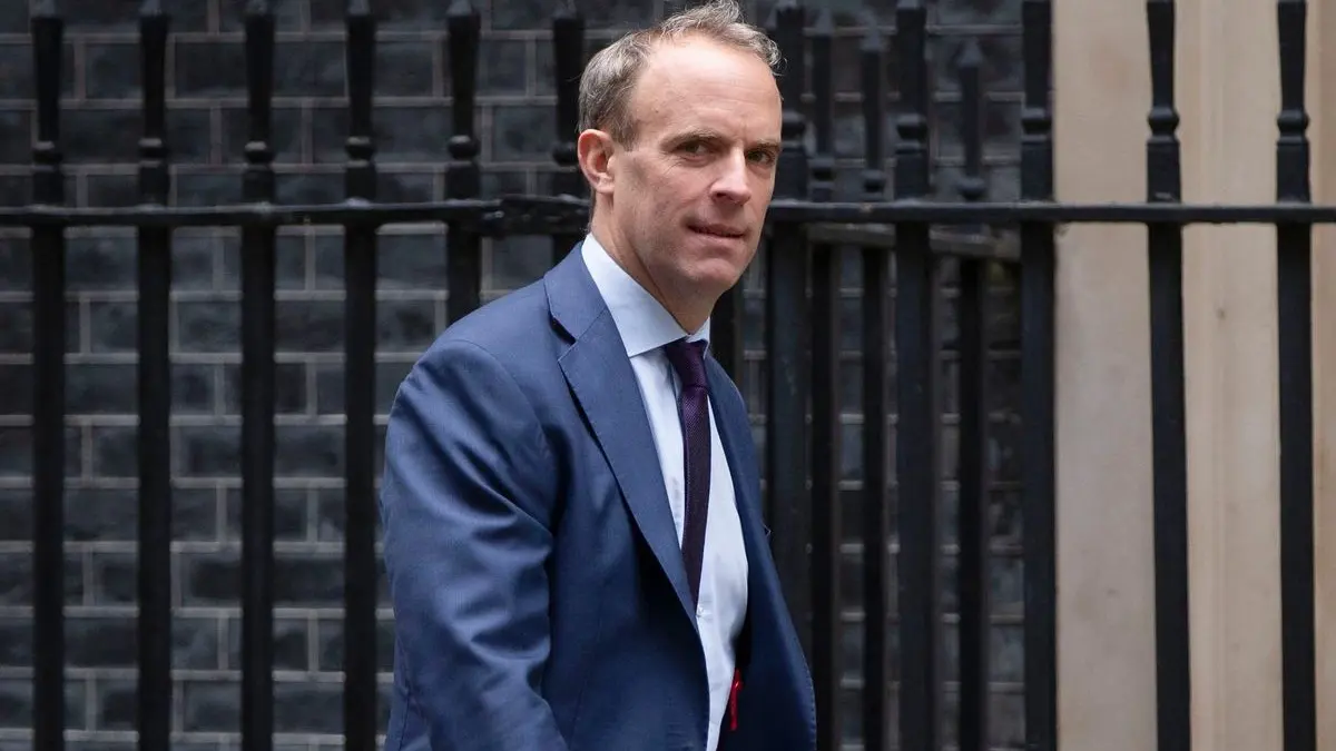 ردود فعل غاضبة ضد بيلاروسيا بشأن تحويل مسار طائرة "رايان اير"