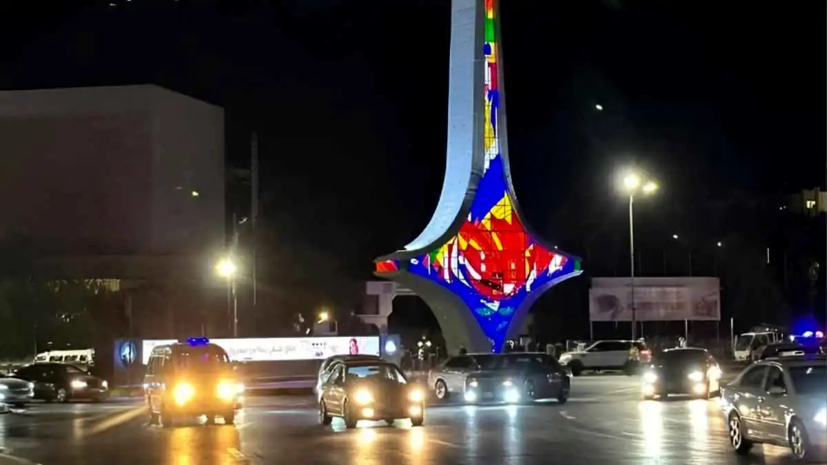 هجوم على دورية للأمن السوري في ساحة الأمويين وسط دمشق (فيديو)