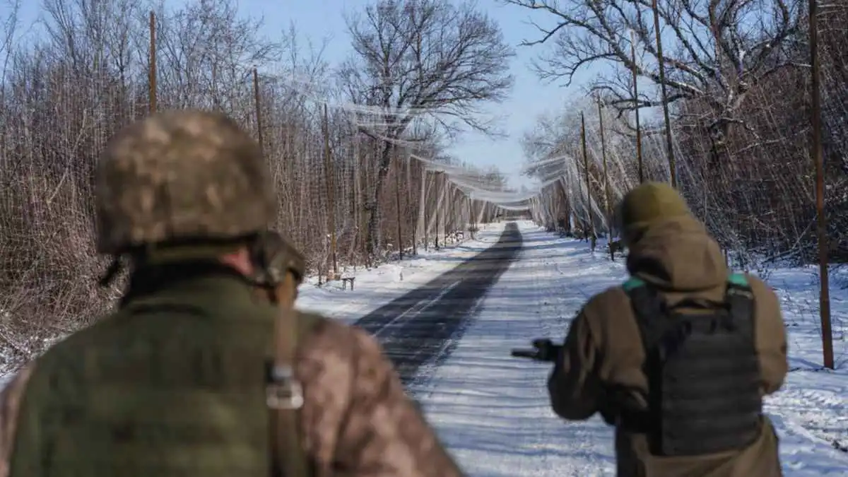 السلام المؤجل.. 3 مسارات محتملة لمبادرة ترامب في أوكرانيا