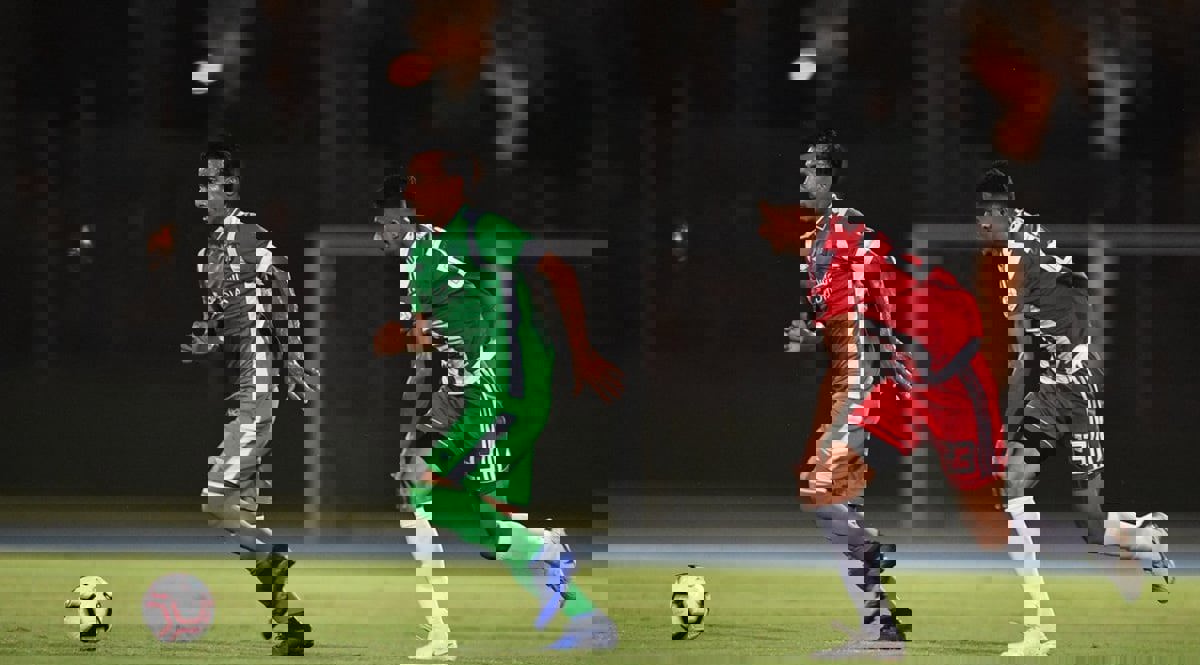 أهداف مباراة الأهلي والوحدة.. (2/1) لأصحاب الأرض (فيديو)