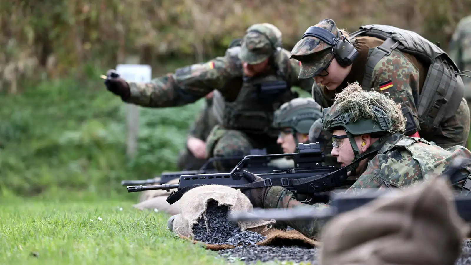 الانسحاب من الناتو.. مشروع قانون أمريكي يدخل الحلف في أخطر أزماته