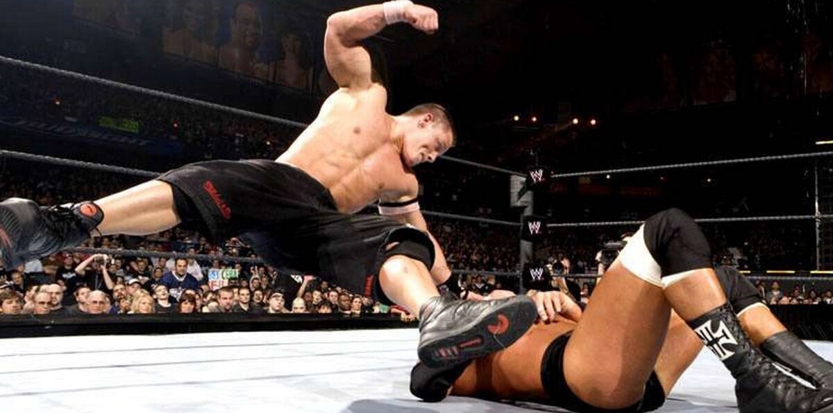 أعظم رويال رامبل.. جون سينا يصطدم بتريبل اتش في السعودية