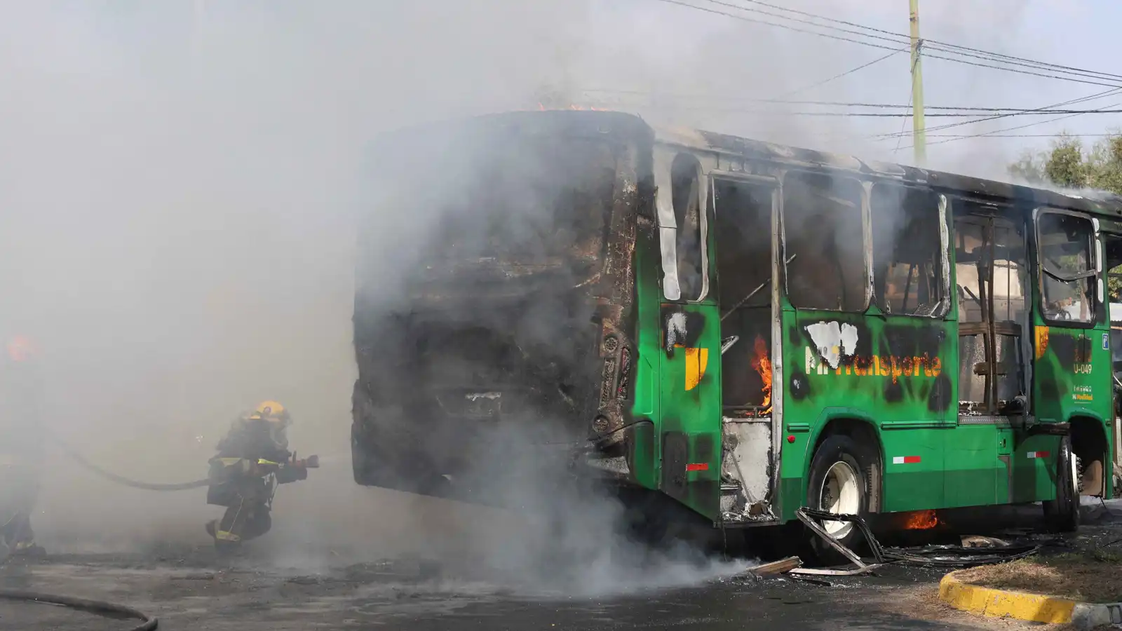 احتجاجات في المكسيك على مقتل "إل مينتشو" زعيم عصابة مخدرات