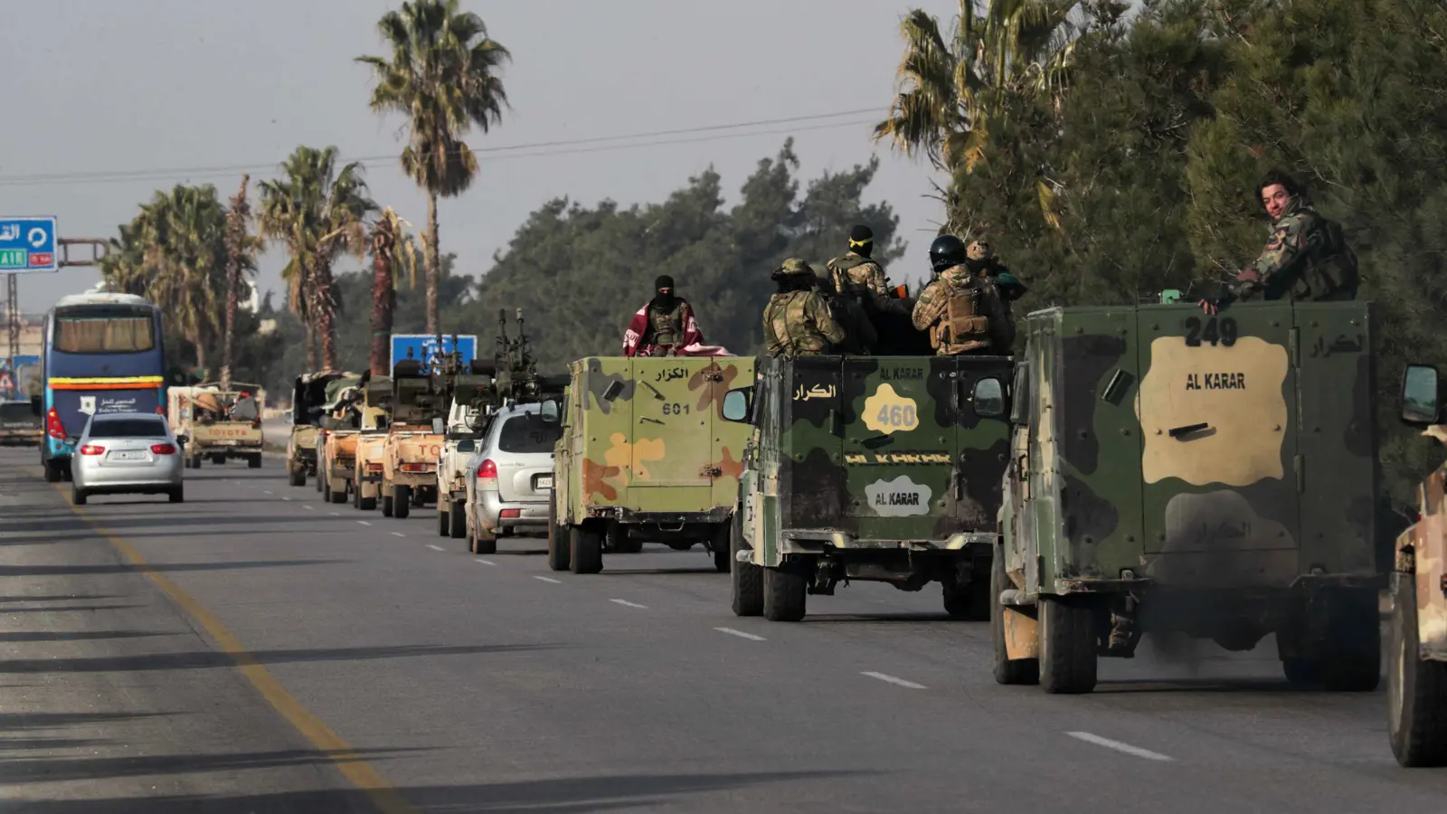 "الائتلاف السوري" يتهم إيران بمحاولة خلق فتنة طائفية