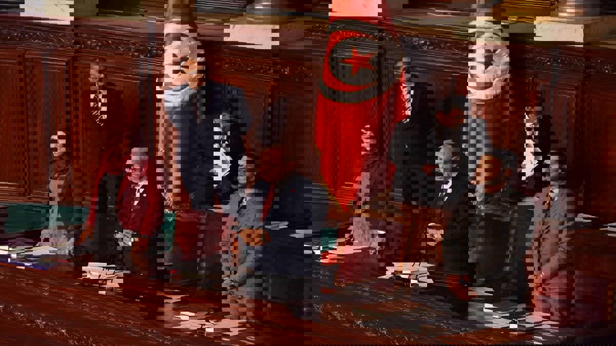 تونس... "جبهة الإنقاذ الوطني" تطالب بحل حركة النهضة