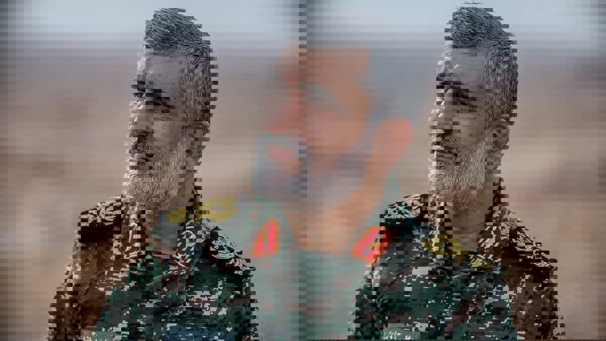 قائد عسكري إيراني: يمكن لإسرائيل أن تبدأ الحرب لكن "النهاية ستكون بأيدينا"