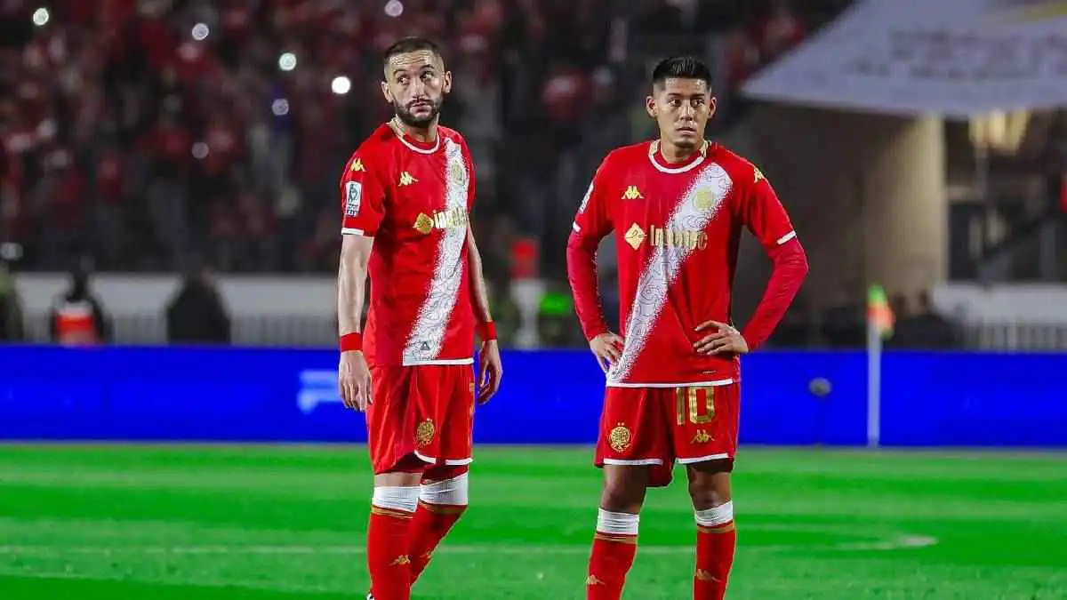 آيت منا يكشف مفاجأة حول عقد حكيم زياش مع الوداد المغربي