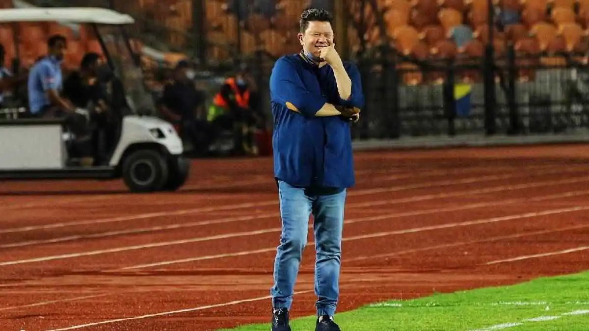 رضا عبد العال يصدم مجلس إدارة الزمالك: ارحلوا أفضل (فيديو)