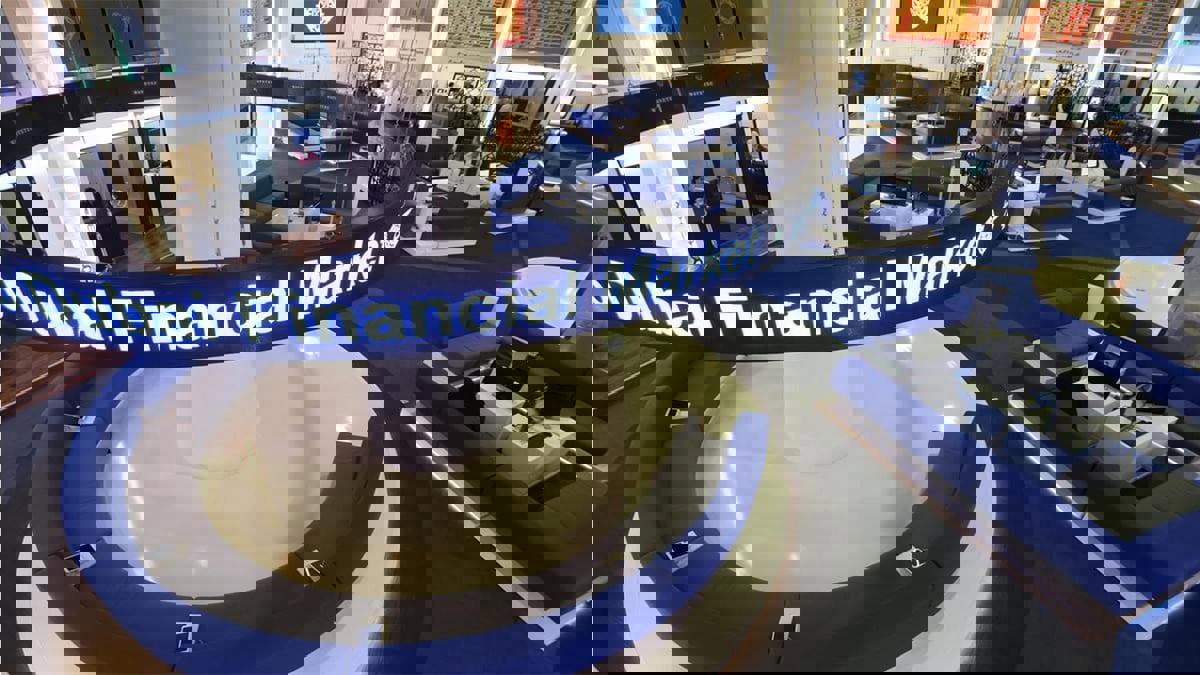 سوق دبي المالي يعتمد ساعات تداول جديدة بدءا من 3 يناير