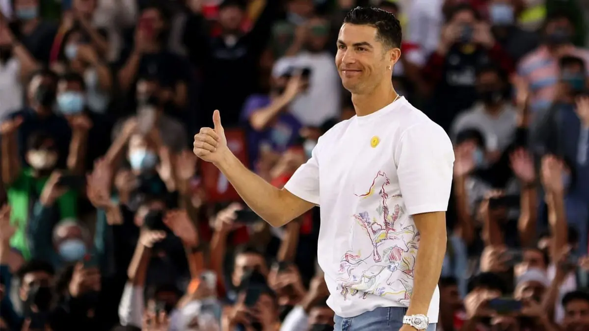 كريستيانو رونالدو باللغة العربية: دبي بيتي الثاني