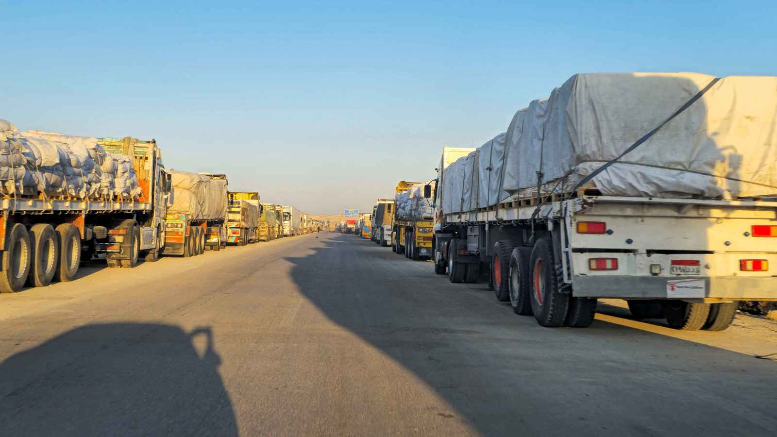 المحكمة العليا الإسرائيلية ترفض إدخال المساعدات الإنسانية إلى غزة