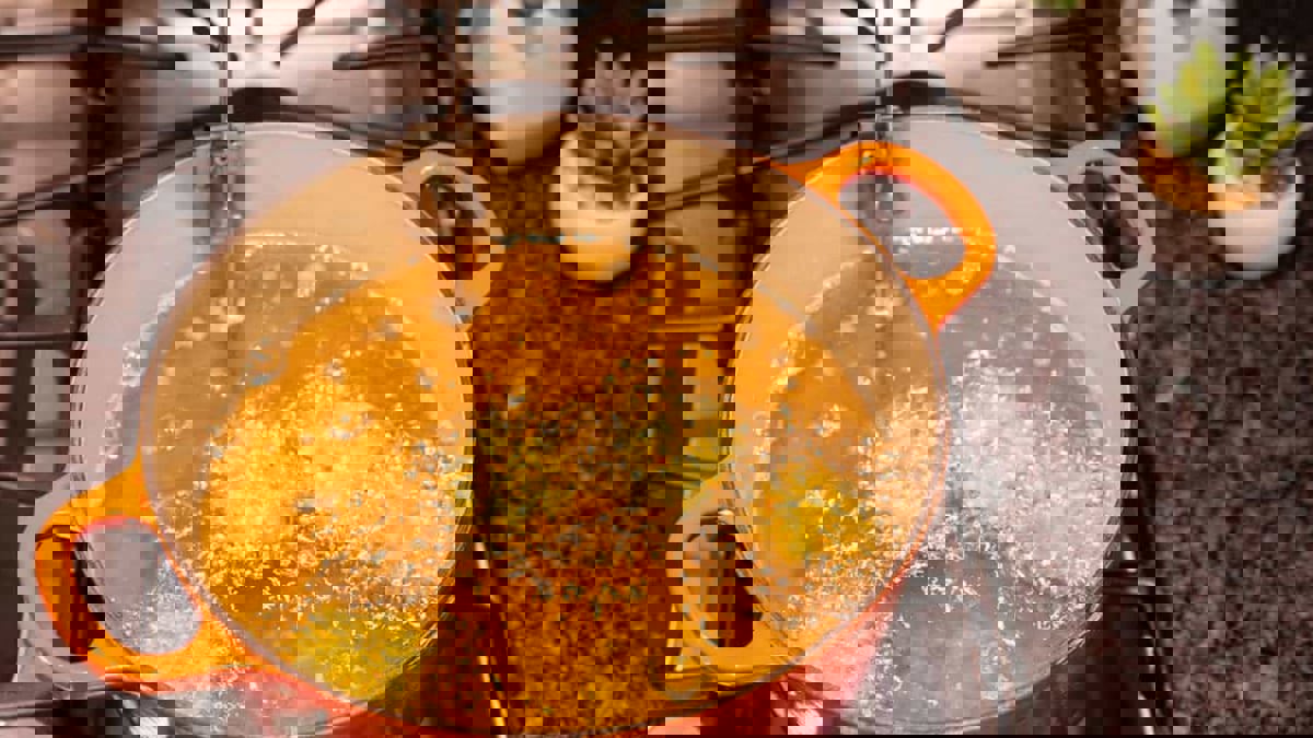 باستخدام الضوء.. تقنية جديدة لفحص جودة زيوت الطهي