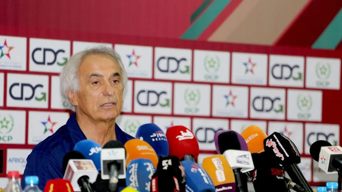 خليلوزيتش مدرب منتخب المغرب: عبدالرزاق حمدالله صار مُلازمًا لإحداث المشاكل.. ولا أدري لمَ اعتزل