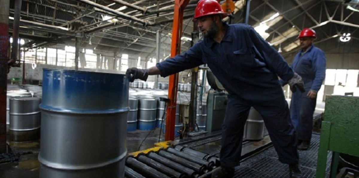 السعر الرسمي للخام العماني ينخفض إلى 34.59 دولار في فبراير