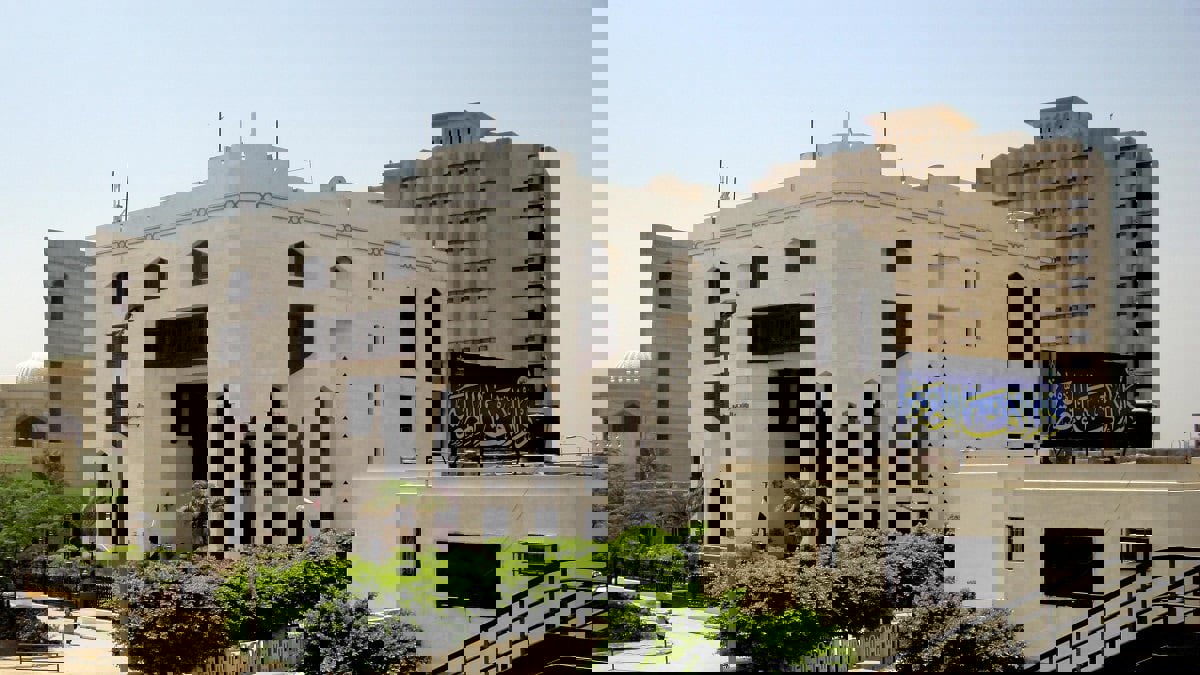 "الإفتاء المصرية" تطالب بتعجيل إخراج زكاة الفطر للمتضررين بـ"كورونا"