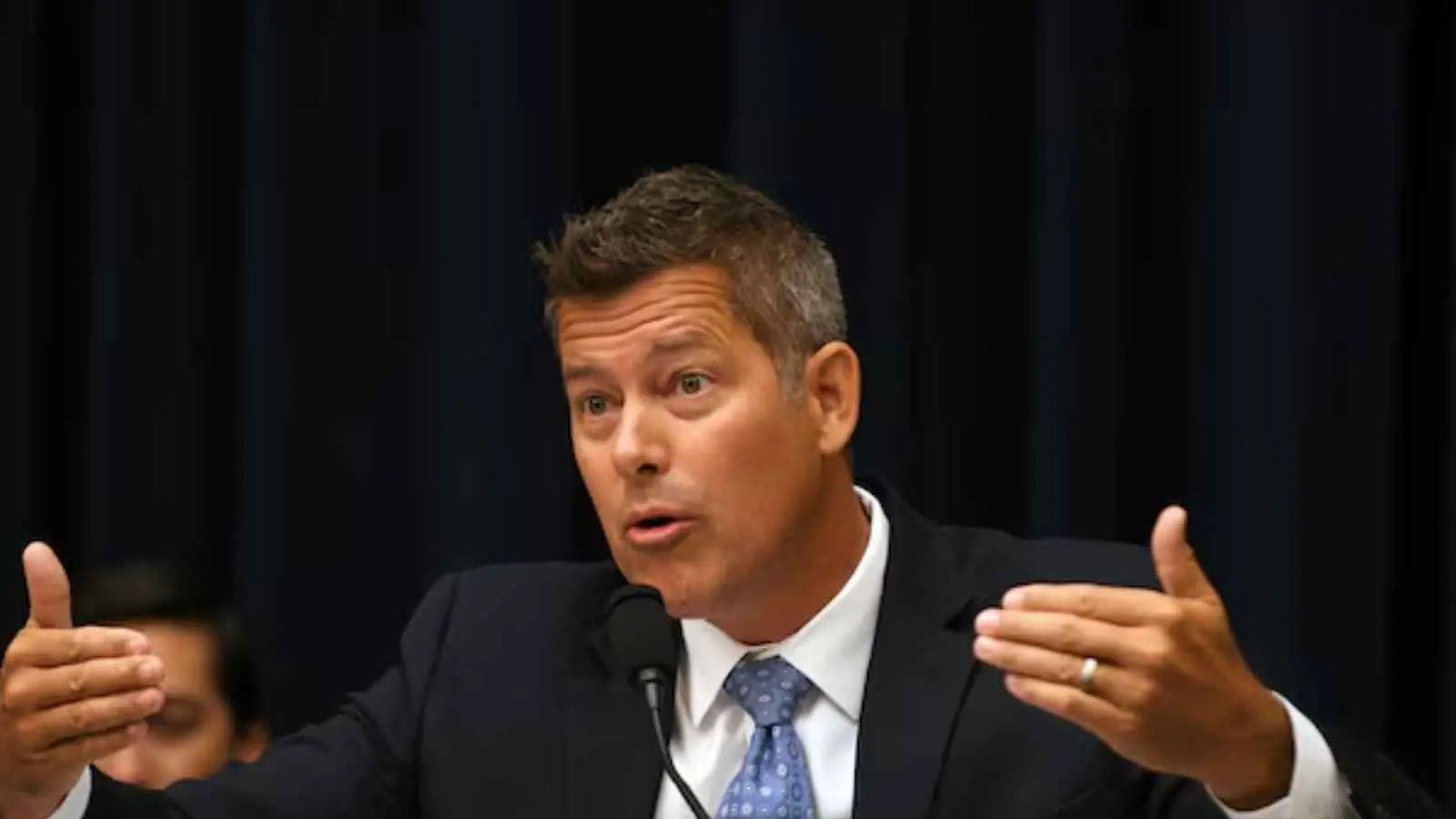 وزير النقل الأمريكي: شركة بوينغ "ضلت طريقها"