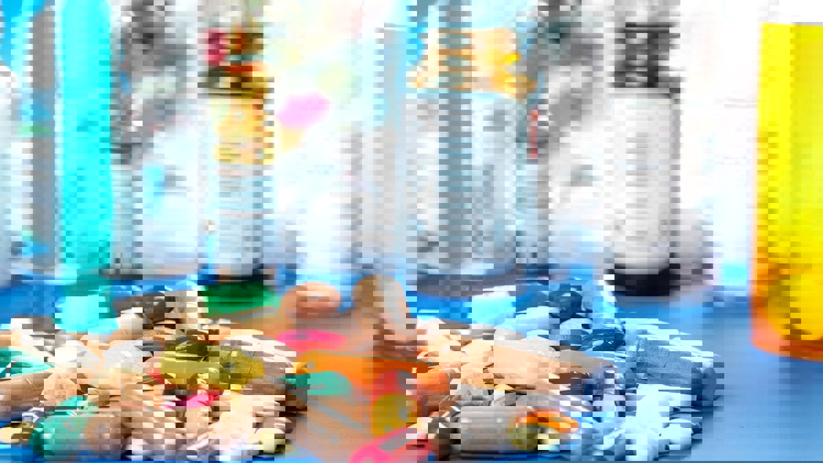 السعودية تطلق خطة لتوطين العمل بتخصصات الصيدلة