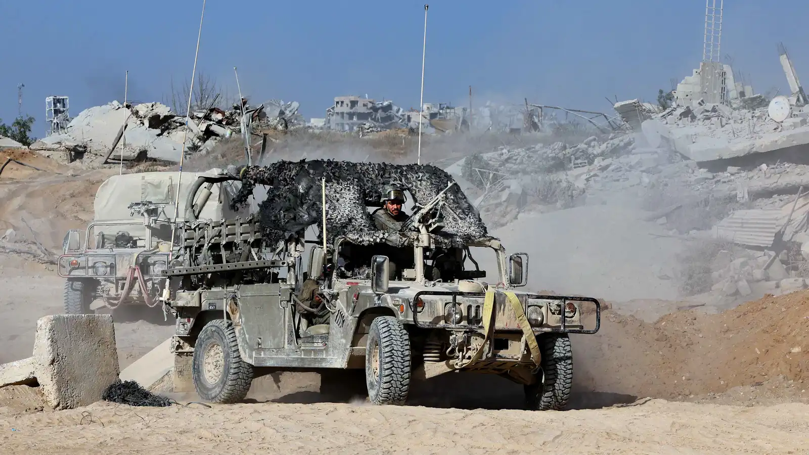 الجيش الإسرائيلي يعلن مقتل قائد "وحدة الدروع" في حماس