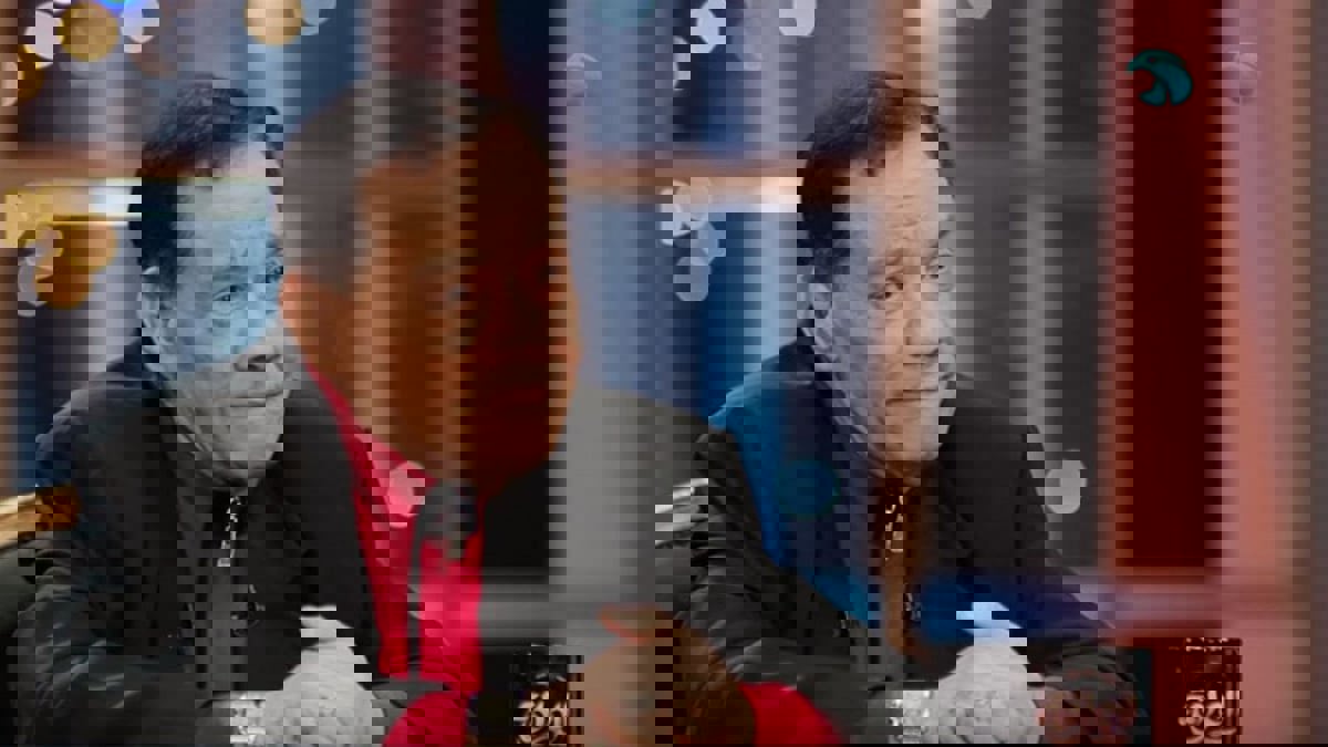 ألقى بمحمد هنيدي من النافذة.. حلمي بكر ممثلا في السينما 