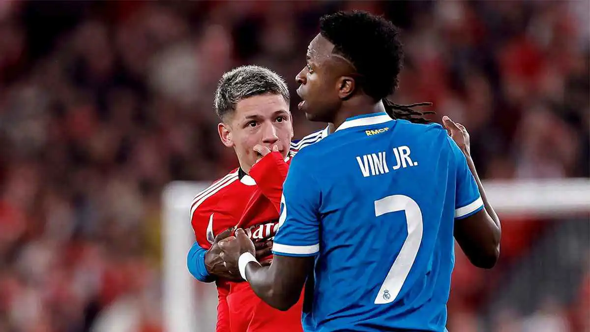 نجم بنفيكا يرد على تقارير إهانته فينيسيوس بلفظ عنصري