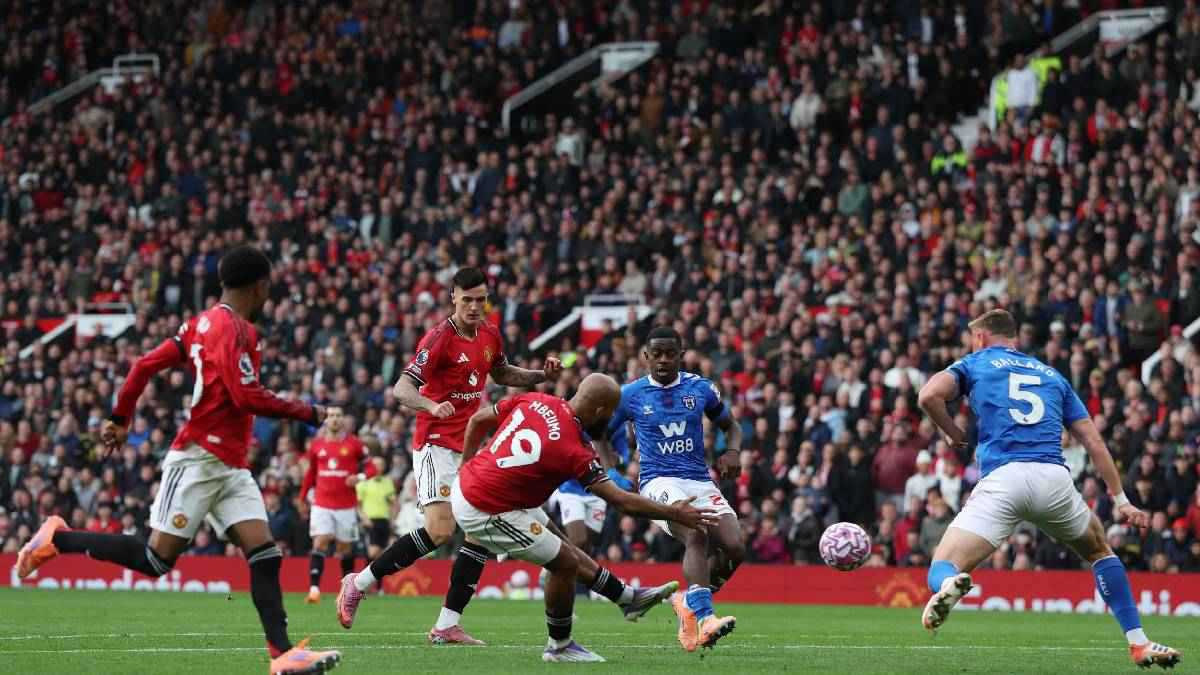 اسم مفاجئ.. أكثر لاعب أبهر جماهير مانشستر يونايتد بعد عبور سندرلاند