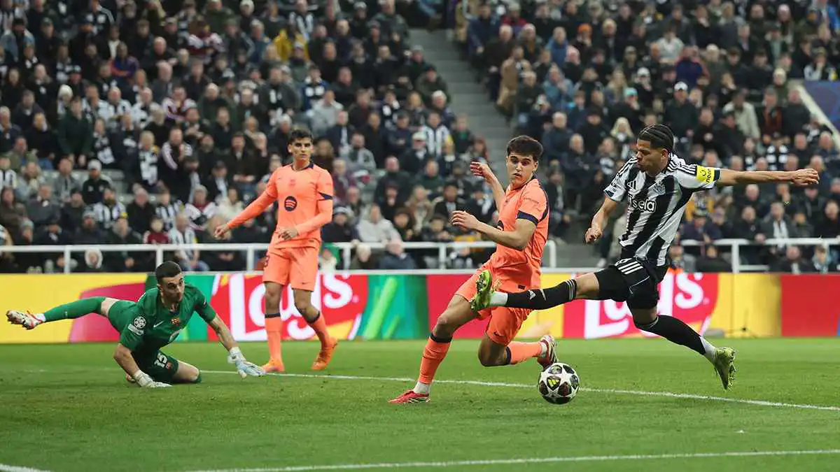 رغم الأداء السيئ.. لاعب واحد أبهر جمهور برشلونة أمام نيوكاسل