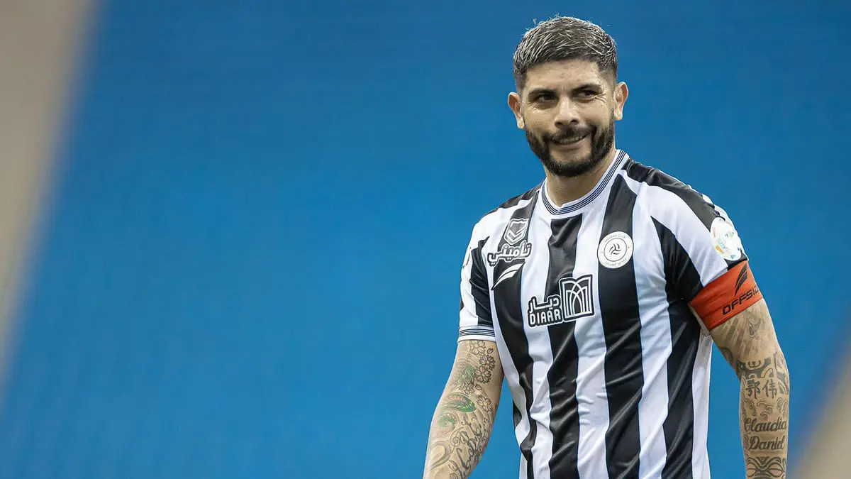 بانيغا يطلب الرحيل من نادي الشباب في الميركاتو الشتوي