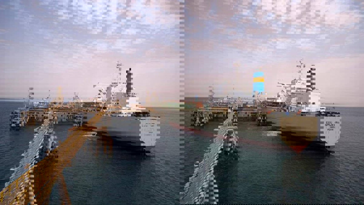 العراق.. شركة نفط البصرة تعلن استئناف ضخ النفط من موانئها