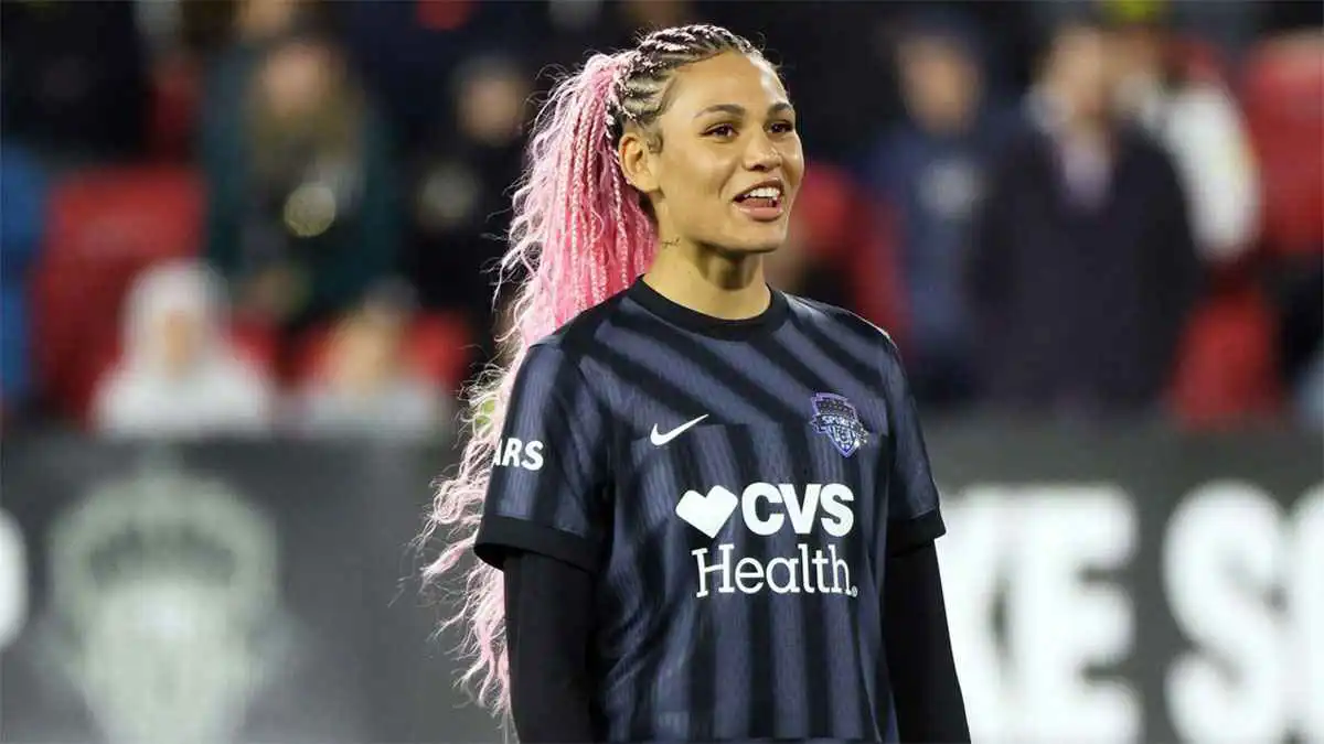 برقم قياسي.. ترينيتي رودمان أعلى لاعبة أجرًا في تاريخ كرة القدم النسائية