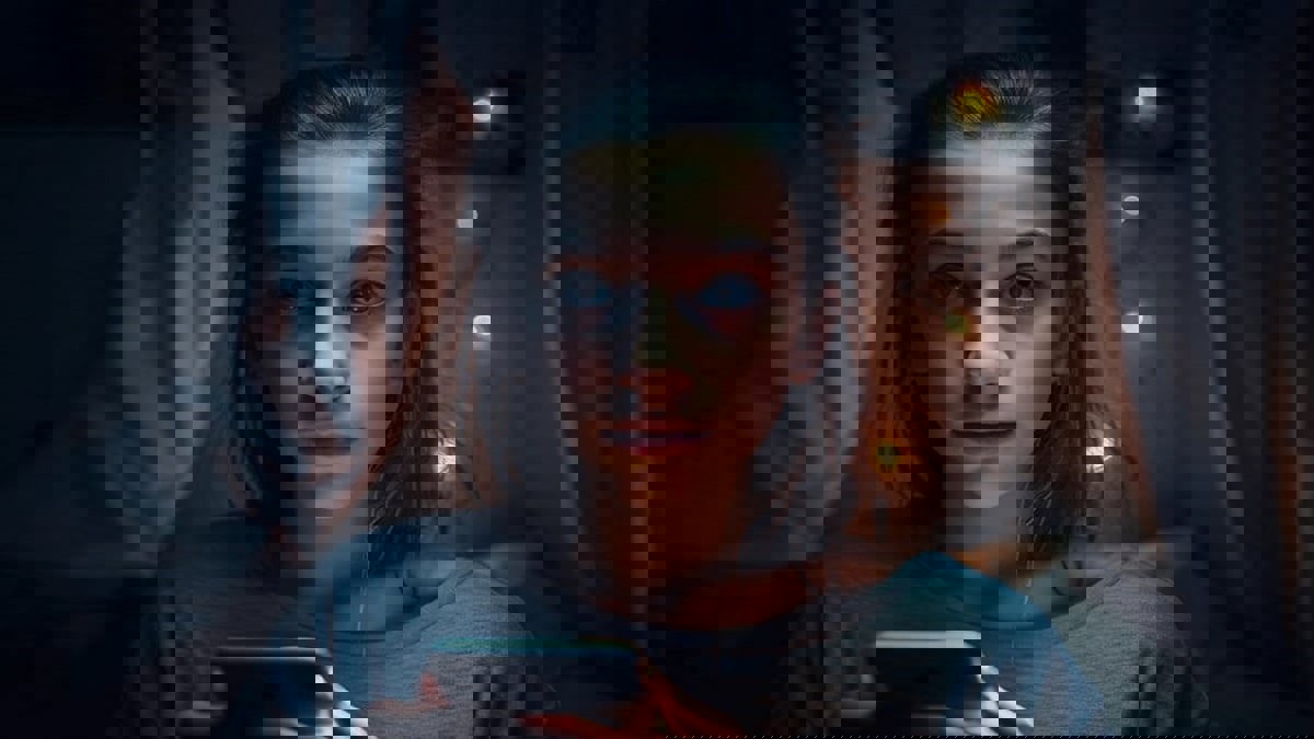 ما مخاطر صداقة المراهقين مع روبوتات الدردشة الآلية؟