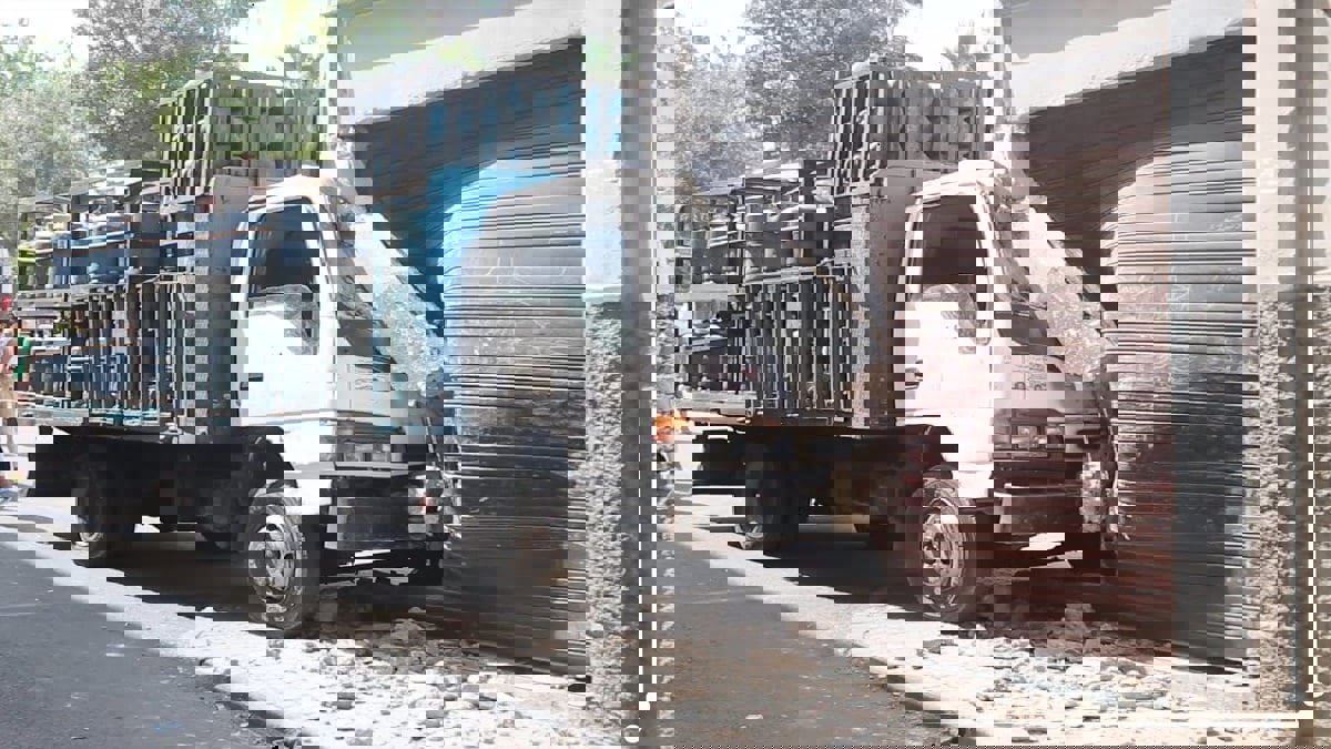 المغرب.. شاحنة محملة باسطوانات الغاز تقتحم بناية سكنية (فيديو)