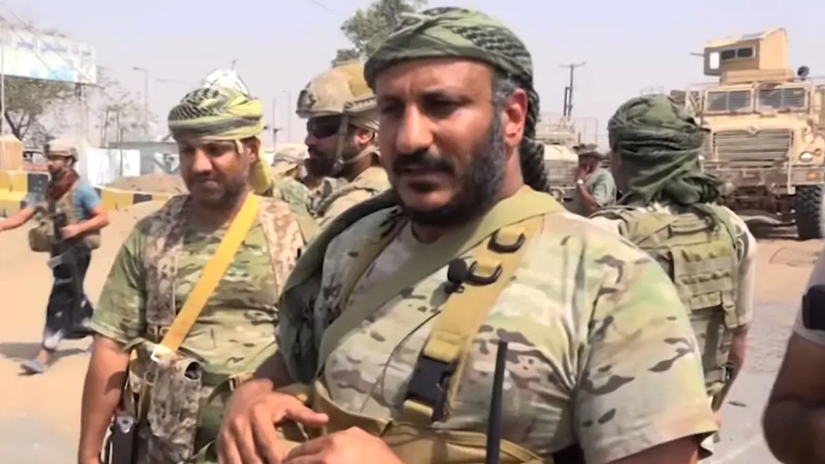 طارق صالح يدعو لإلغاء اتفاق السويد ويسخر من "إخوان اليمن" (فيديو)