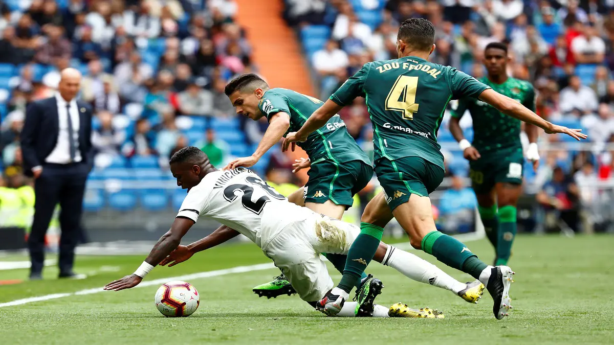 ماذا قال زيدان بعد نهاية موسم ريال مدريد بخسارة قاسية أمام بيتيس؟