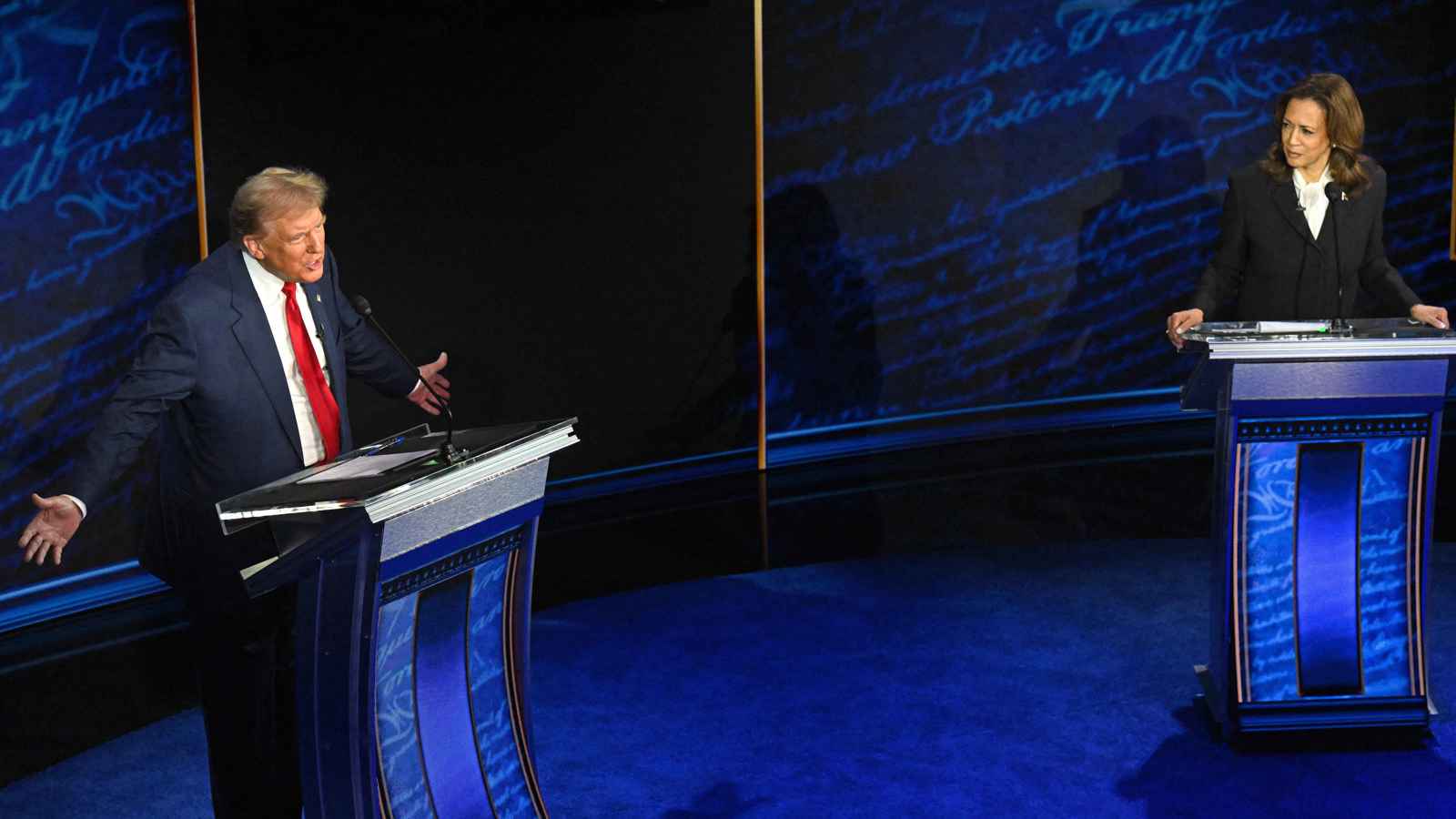 هاريس أم ترامب؟.. خصوم واشنطن منقسمون حول المرشح المفضل