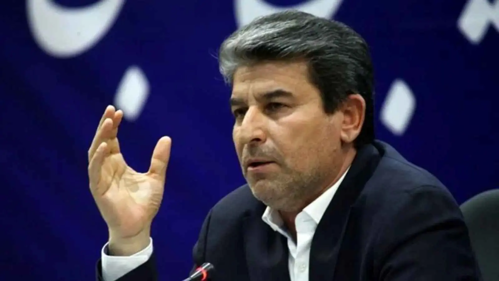 نائب إيراني يتهم أطرافاً في بلاده بعرقلة المفاوضات مع أمريكا