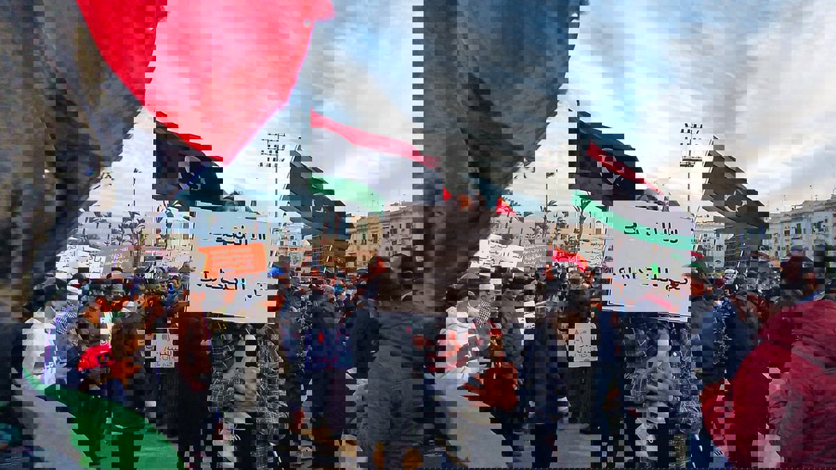 بعد دعوته المحتجين لتقديم "خريطة الخلاص".. أنظار الليبيين تتجه إلى الجيش الوطني