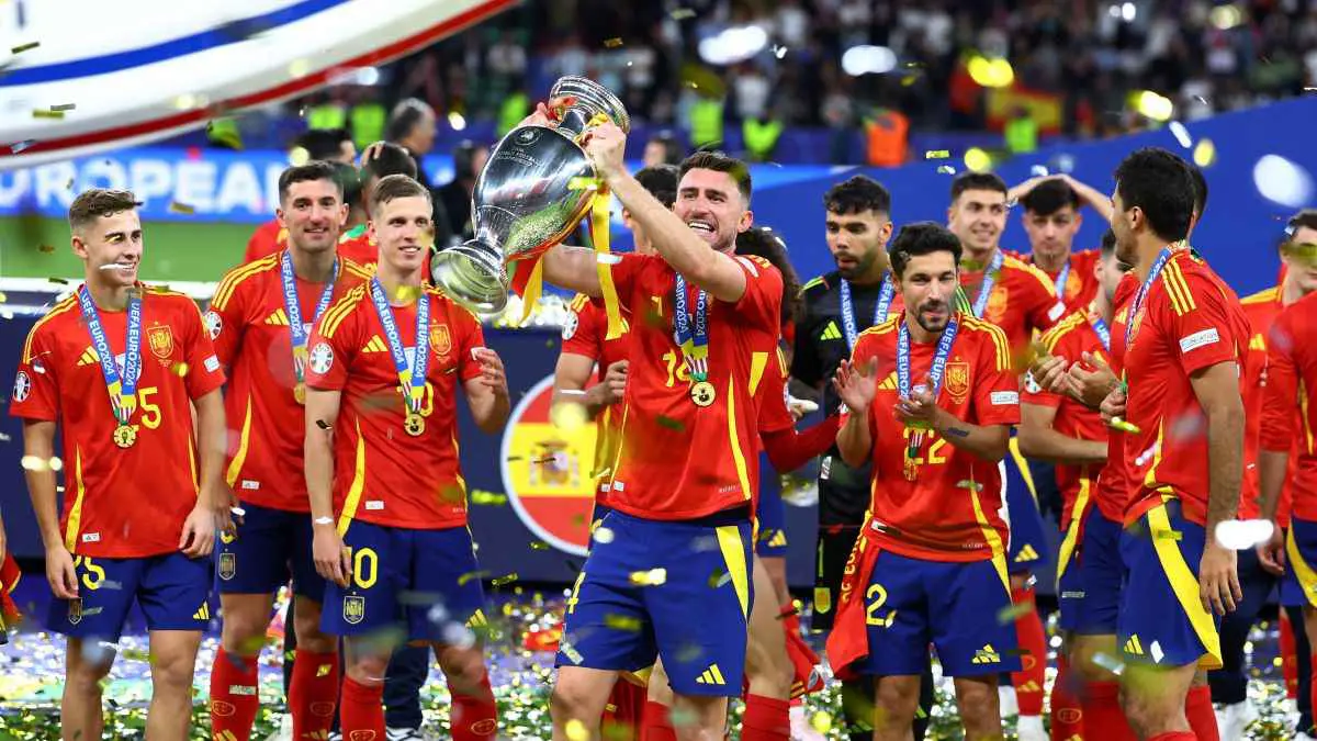 بعد تتويج إسبانيا بلقب يورو.. النصر السعودي يوجه رسالة خاصة لإيميريك لابورت