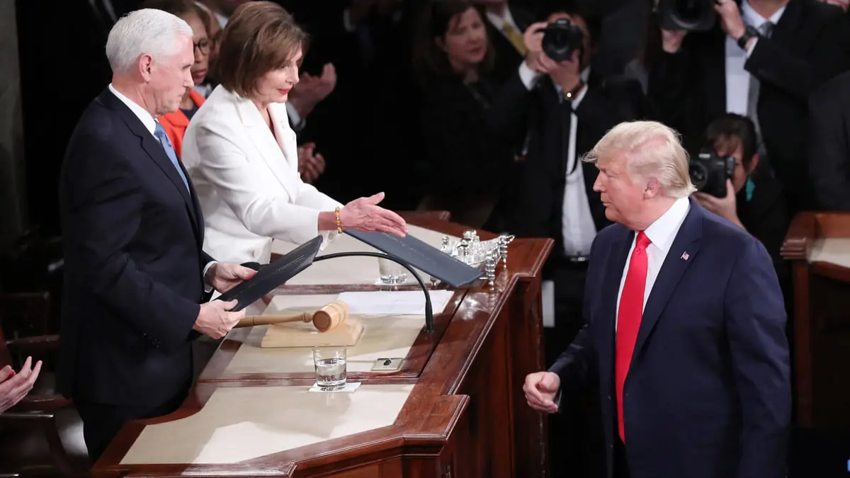 نانسي بيلوسي تحدد التحرك القادم لتنحية ترامب