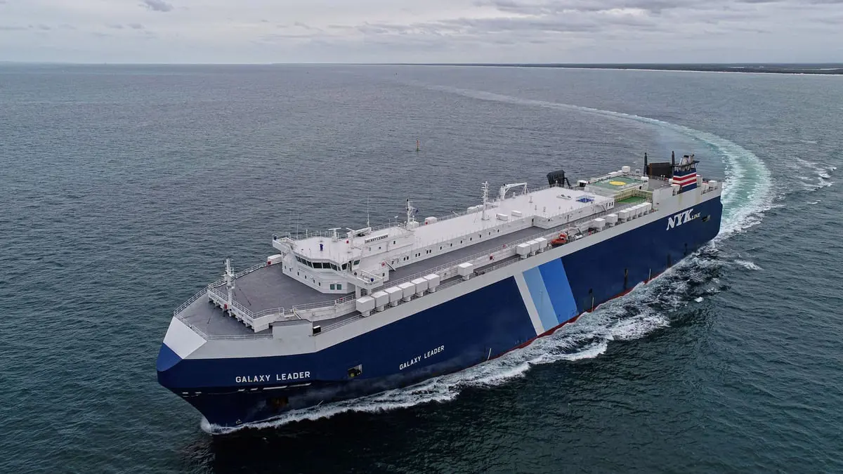 الشركة المالكة لـ"جالاكسي ليدر": السفينة المحتجزة موجودة في ميناء الحديدة