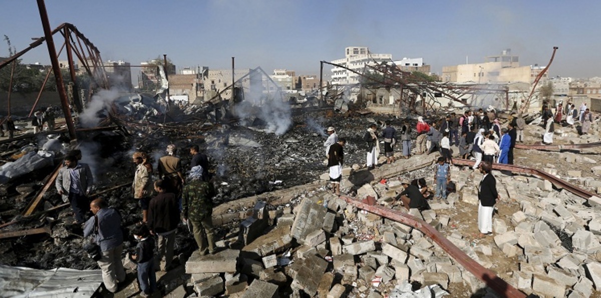 دبابات الحوثي تقصف مستشفى بتعز مع تصاعد المواجهات