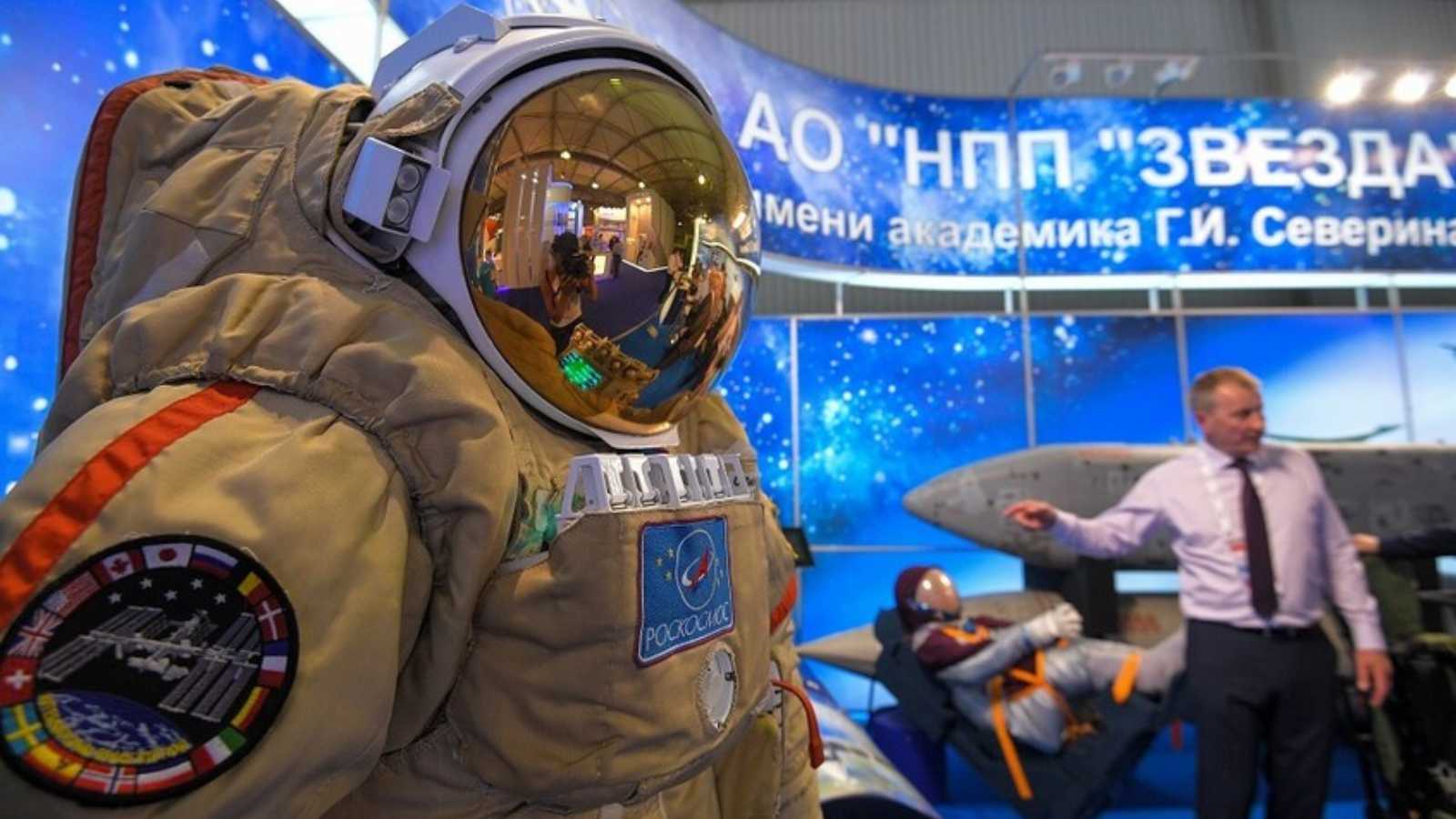 روسيا ترسل بزة فضائية من جيل جديد لمحطة الفضاء الدولية